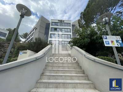 Location bureaux à partir 229m² à Sophia Antipolis