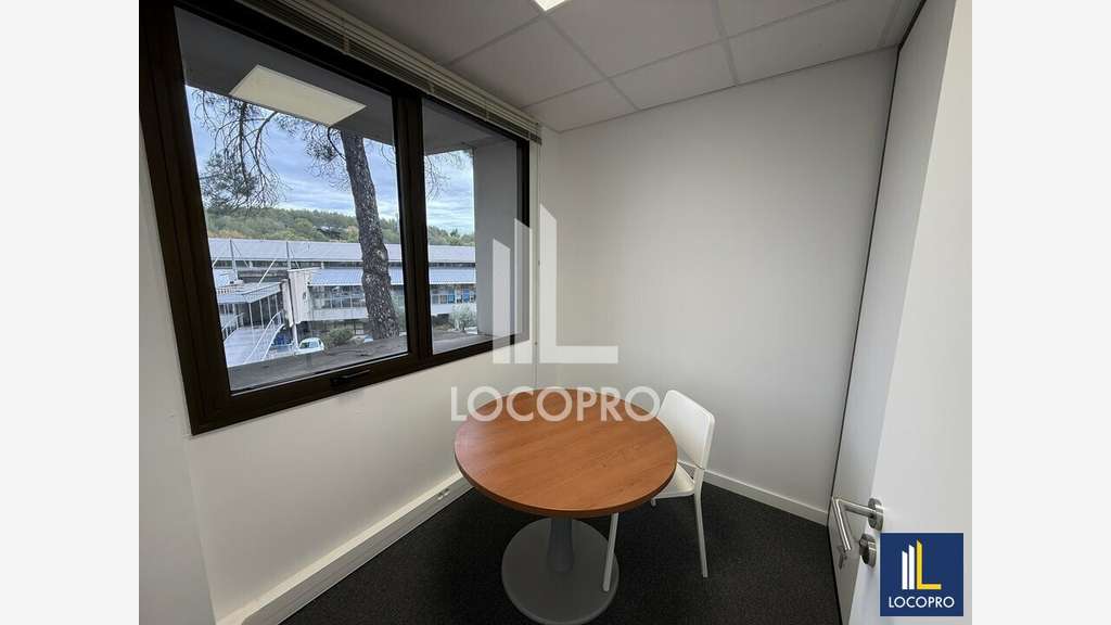 Le cabinet LOCOPRO vous propose à la location un