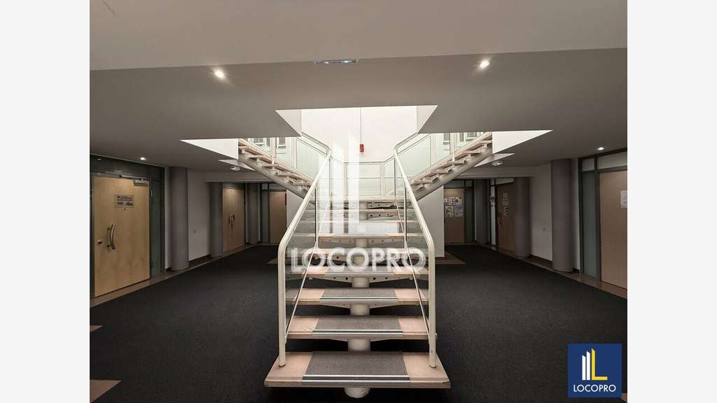 A louer bureaux 119m² RDC Sophia-Antipolis