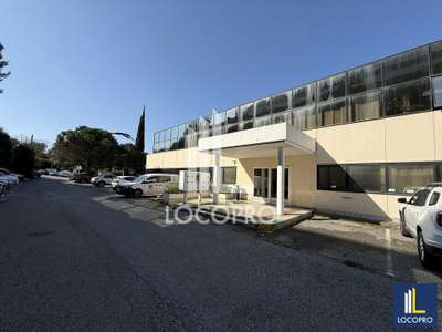 A louer bureaux 119m² RDC Sophia-Antipolis