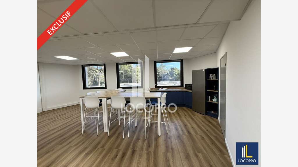 A louer bureaux 234m² RDC à Sophia Antipolis