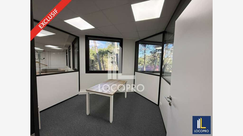 A louer bureaux 234m² RDC à Sophia Antipolis