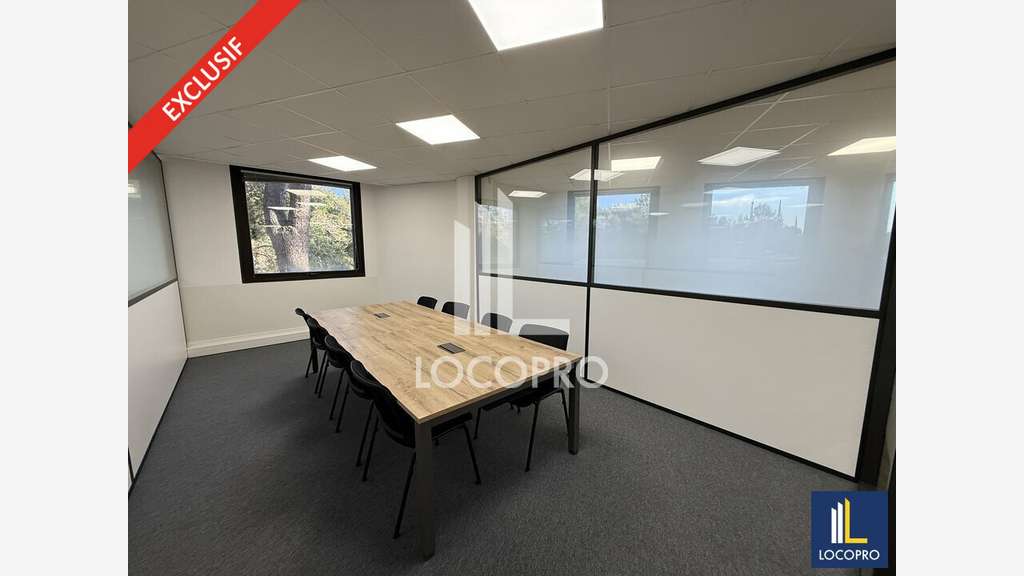 A louer bureaux 234m² RDC à Sophia Antipolis