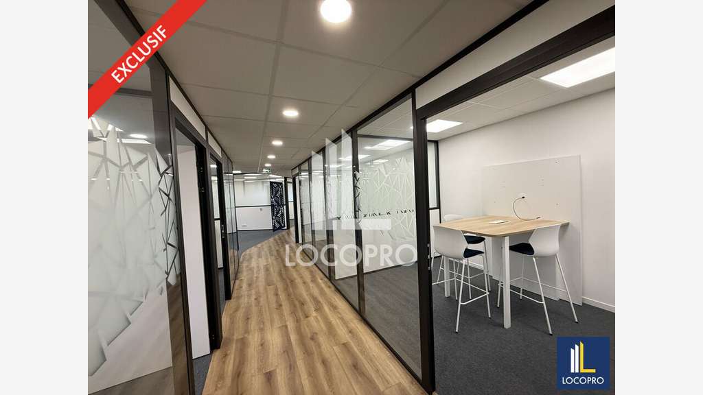 A louer bureaux 234m² RDC à Sophia Antipolis