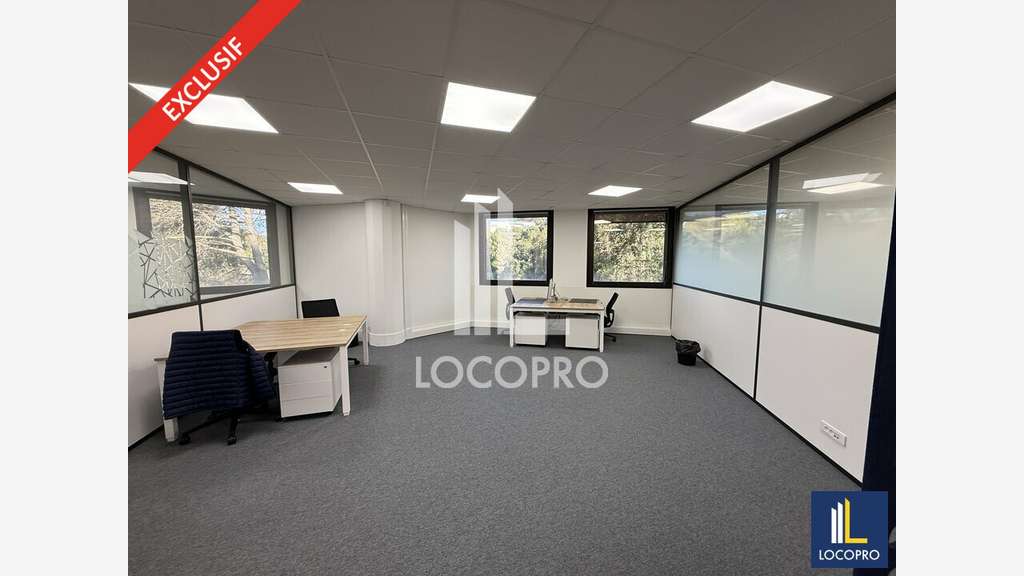 A louer bureaux 234m² RDC à Sophia Antipolis