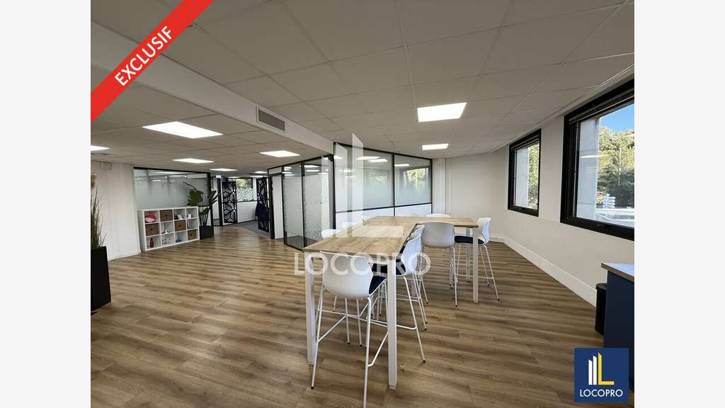 A louer bureaux 234m² RDC à Sophia Antipolis