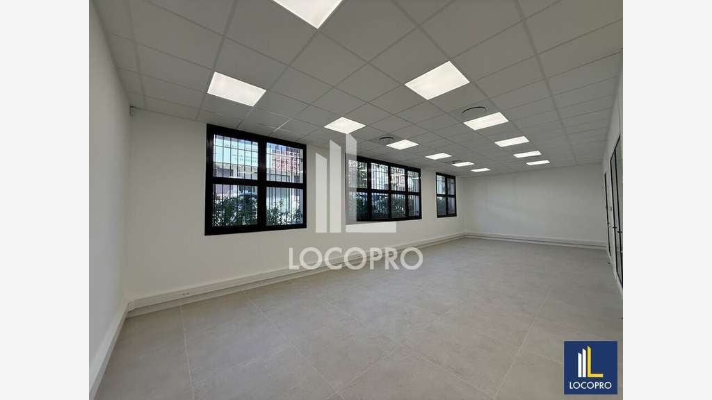 Loue bureaux 120m² empl strat à Sophia Antipolis