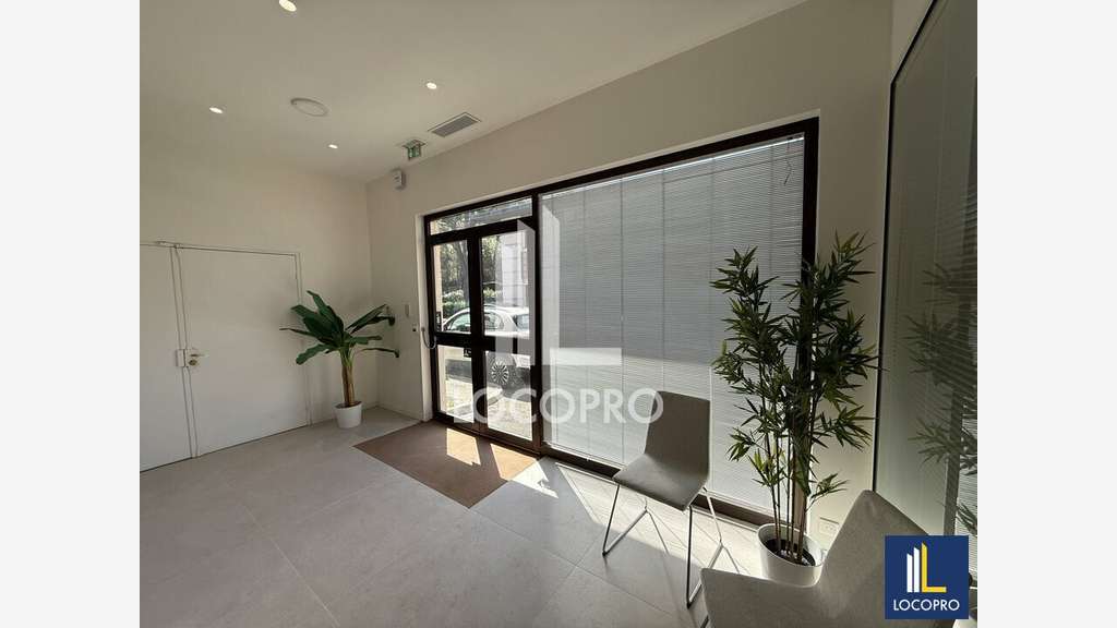 Loue bureaux 120m² empl strat à Sophia Antipolis
