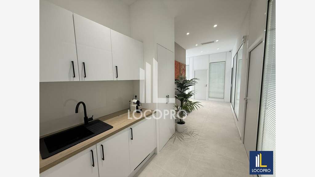 Loue bureaux 120m² empl strat à Sophia Antipolis