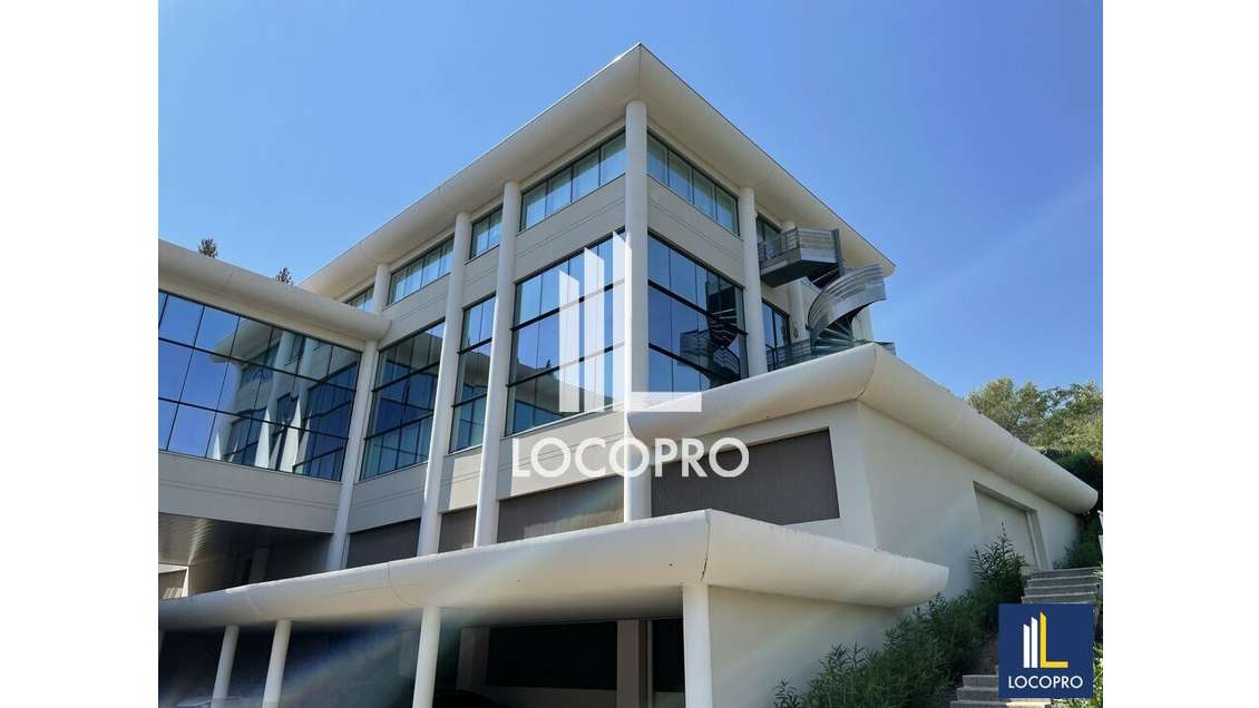 A louer plateau de bureaux 1002m² Sophia-Antipolis