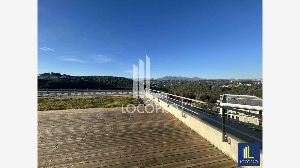 A louer bureaux neufs Sophia-Antipolis St-Philippe