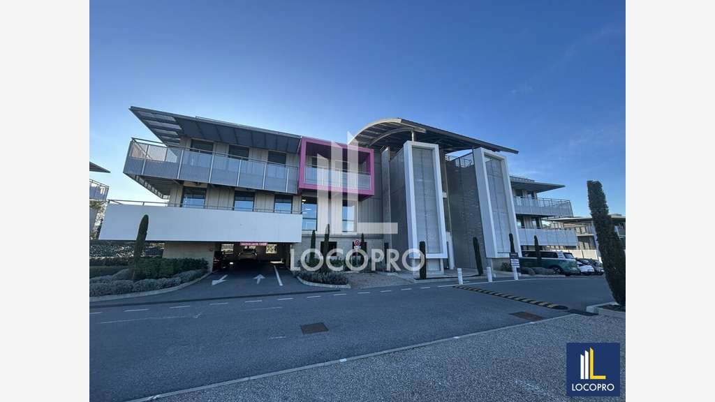 A louer bureaux neufs Sophia-Antipolis St-Philippe