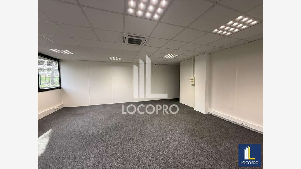 A louer bureau 73m² RDC à Sophia Antipolis