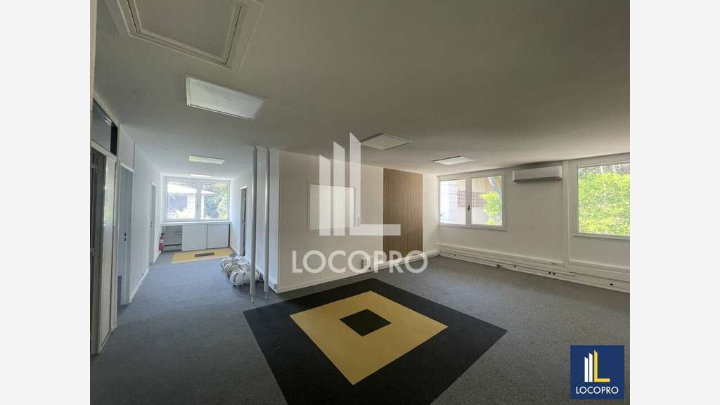 A louer bureaux 134m² à Sophia Antipolis