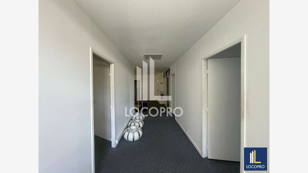 A louer bureaux 134m² à Sophia Antipolis