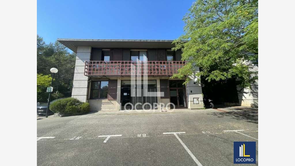 A louer bureaux 134m² à Sophia Antipolis