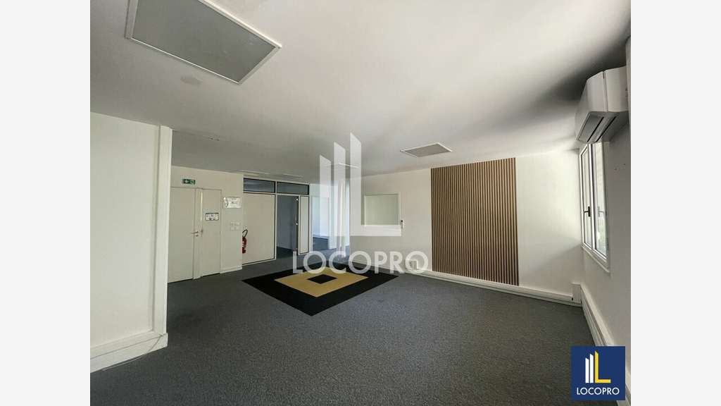 A louer bureaux 134m² à Sophia Antipolis