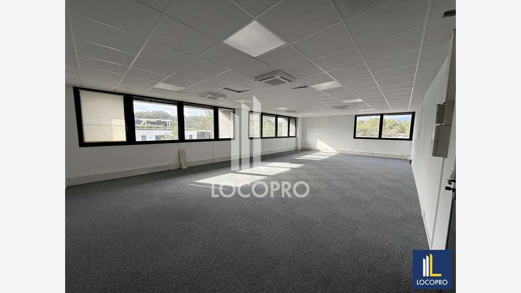 A louer espace de 232m² R+2 à Sophia Antipolis