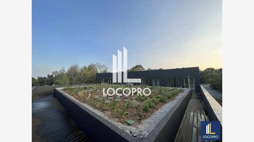 Loue bureaux neufs de 302m² à Sophia Antipolis