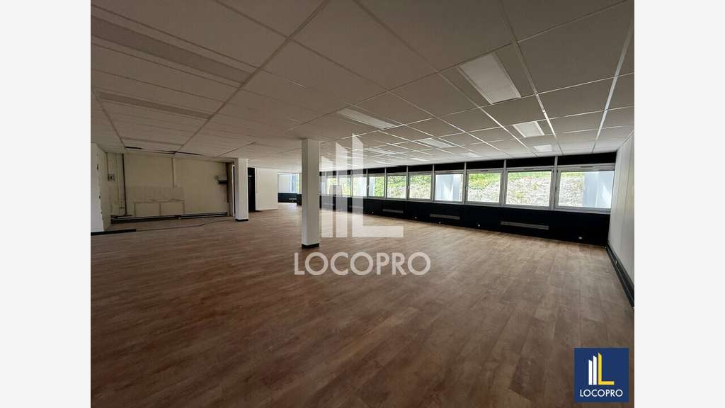 Bureaux en cours de rénovation Sophia Antipolis