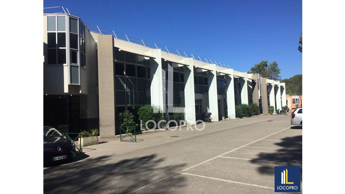Bureaux en cours de rénovation Sophia Antipolis