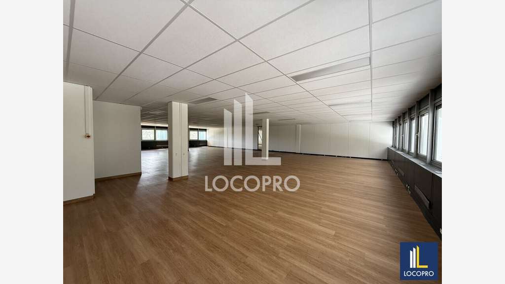 A louer bureaux 177m² R+1 Sophia Antipolis