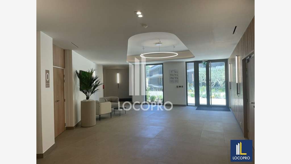 Location bureaux neuf 218m² à Sophia Antipolis
