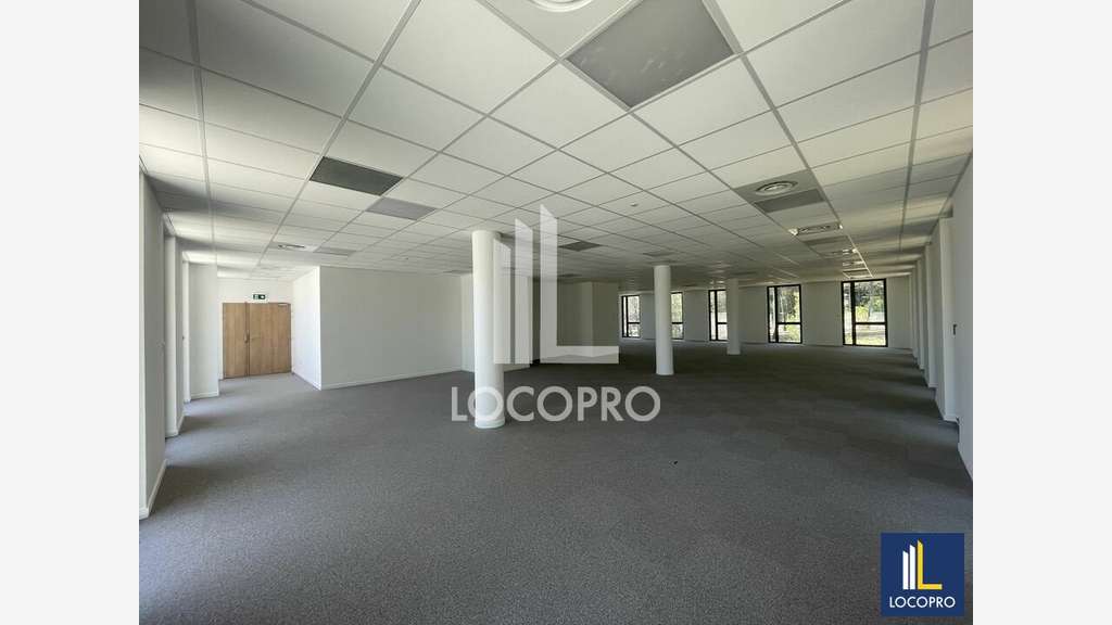 Bureaux bâtiment A, R+4 341,2m² Sophia Antipolis