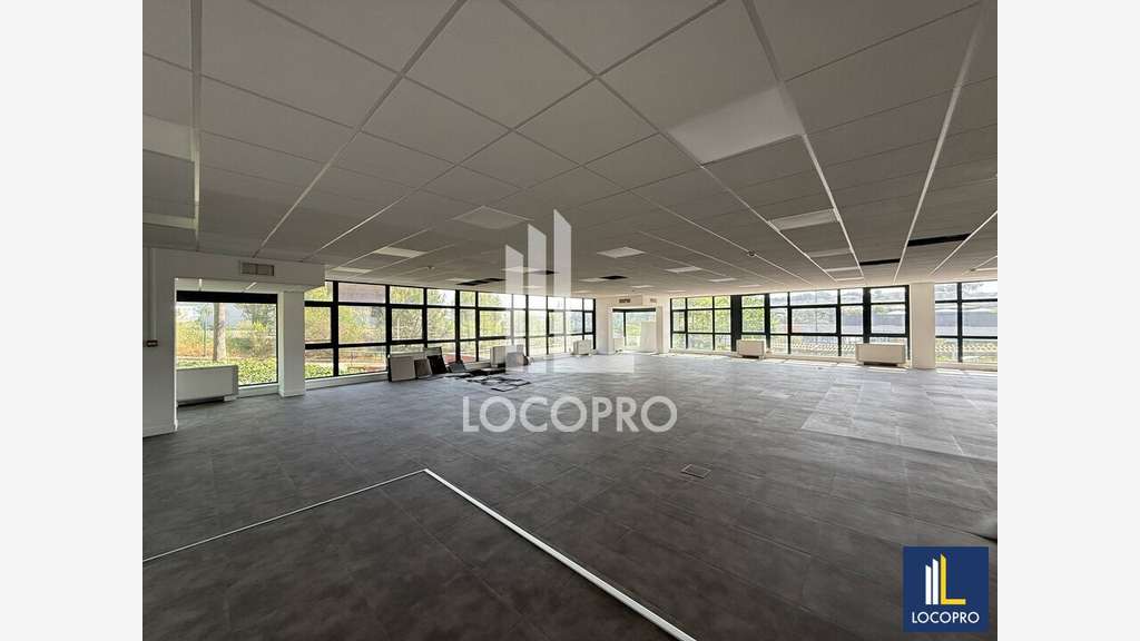 Loue bureaux d'exception 249m² à Sophia-Antipolis