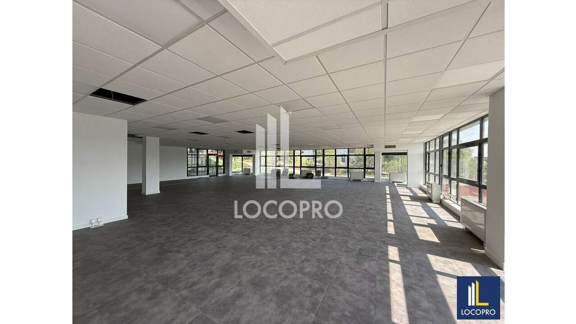Loue bureaux d'exception 249m² à Sophia-Antipolis