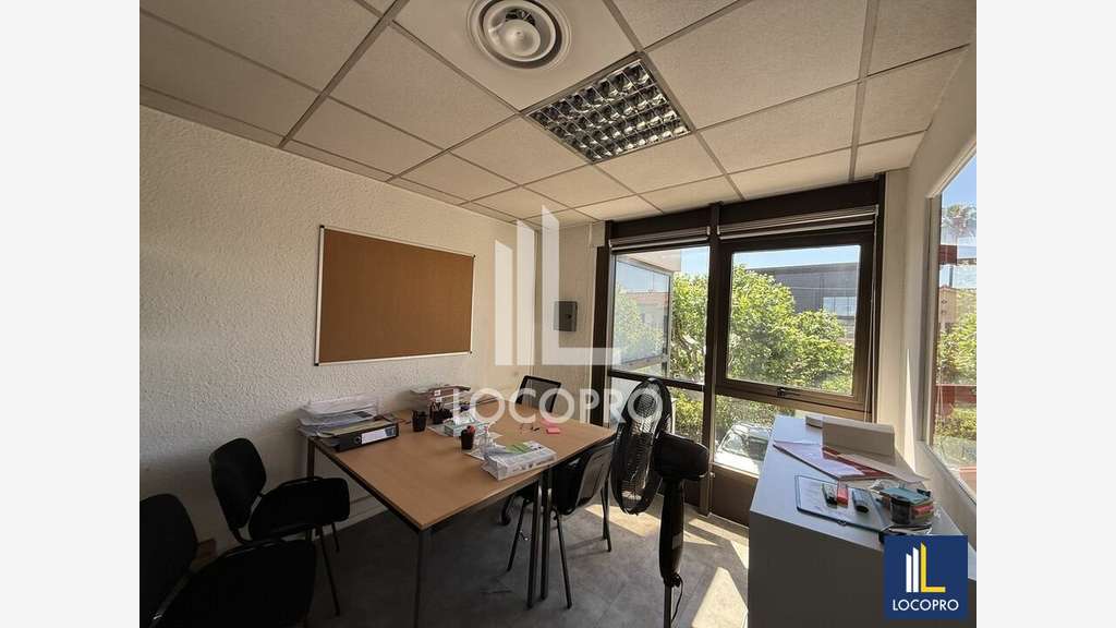 A louer bureaux à partir de 116m² Sophia-Antipolis