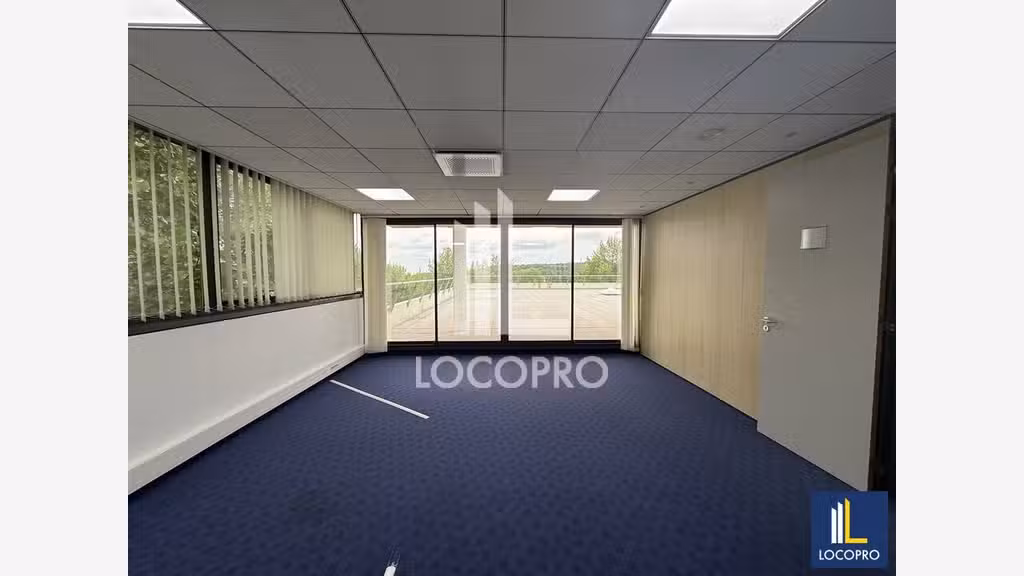 A louer bureaux de 446m² à Sophia Antipolis