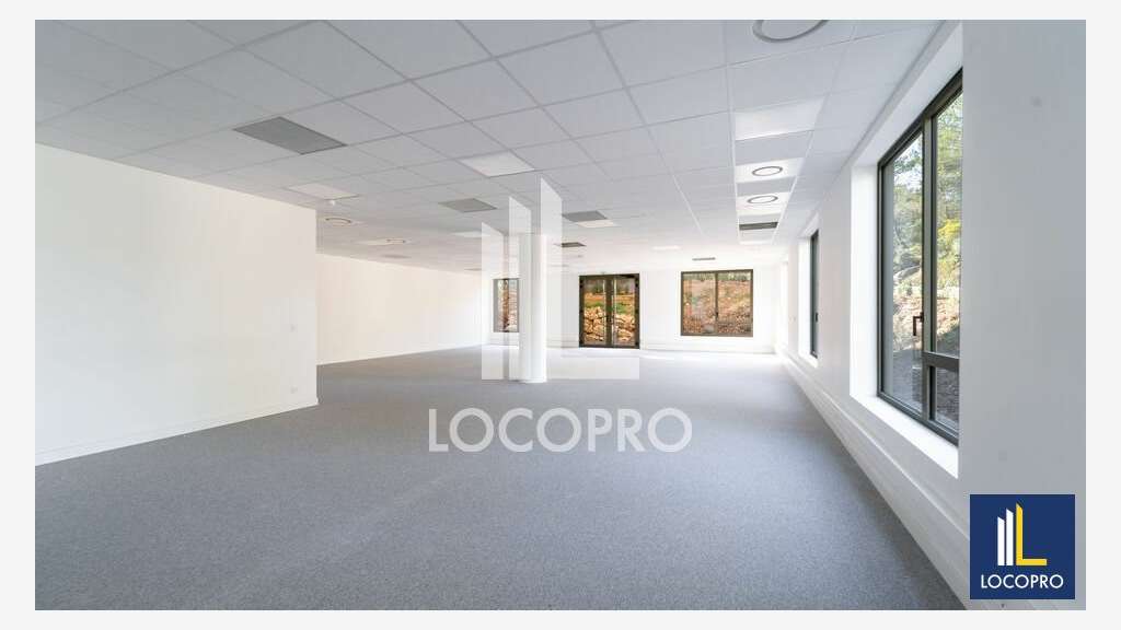 Location bureaux 193m² Valbonne accès A8