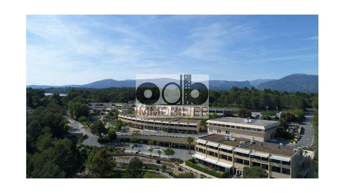 A louer bureaux 32m² à Sophia Antipolis Valbonne