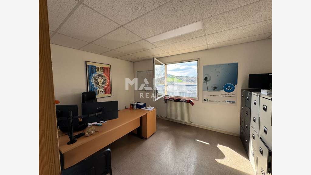 Bureaux à louer 67m² à Sorbiers 