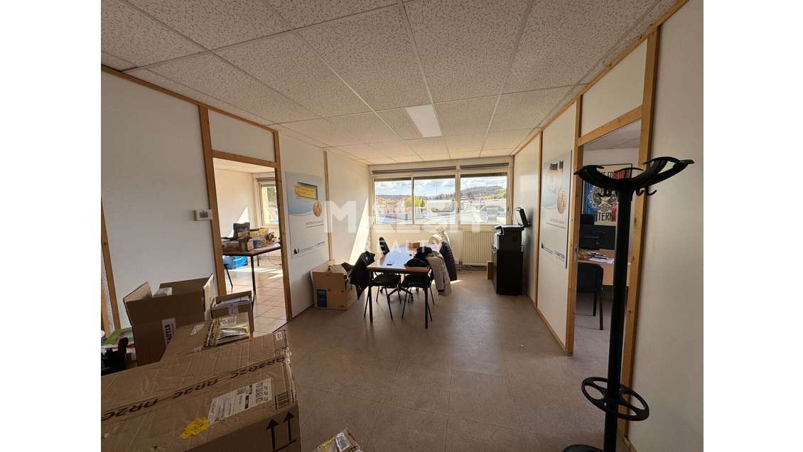 Bureaux - A louer -Sorbiers - 67 m²