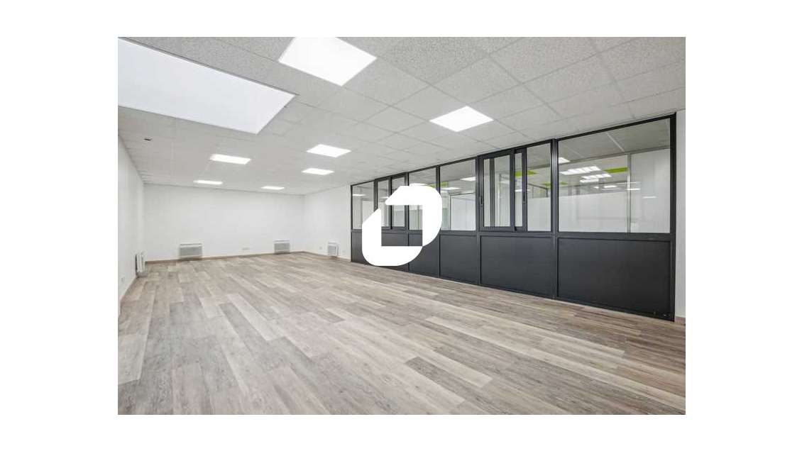 A louer Bureaux 20m² Stains