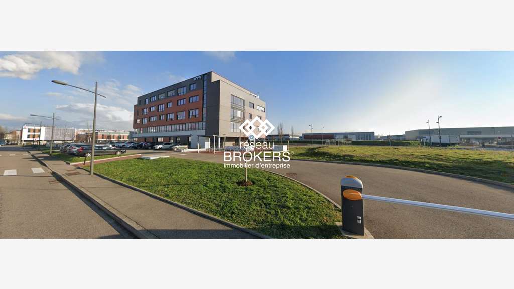 A louer bureaux 845m² R+2 Parc Forges Strasbourg