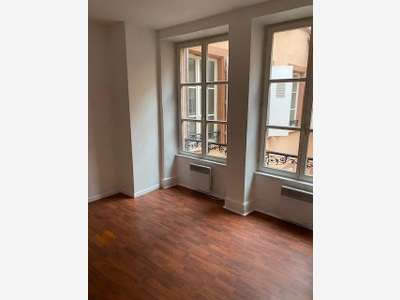Bureau de 32m² à louer à Strasbourg rue du Dôme