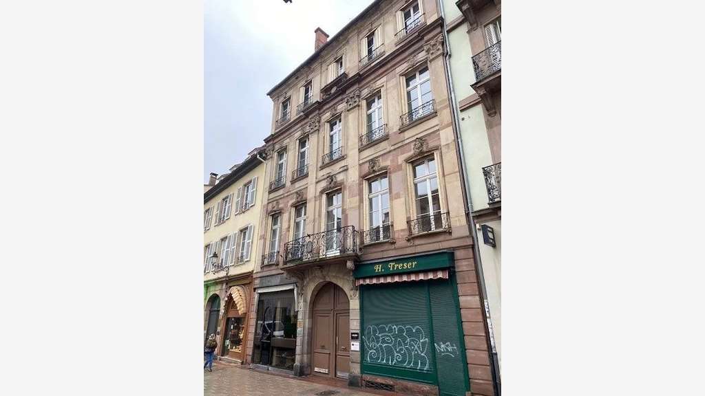 Bureau de 32m² à louer à Strasbourg rue du Dôme