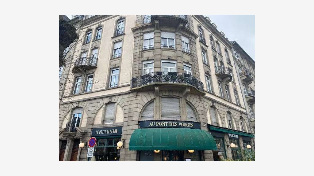 Bureau de 143m² à louer à Strasbourg Quai Koch