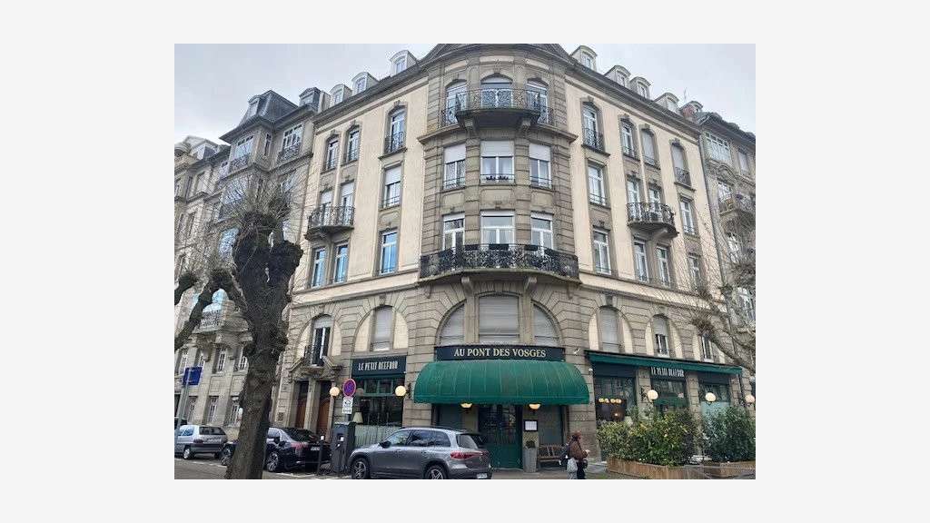 Bureau de 143m² à louer à Strasbourg Quai Koch