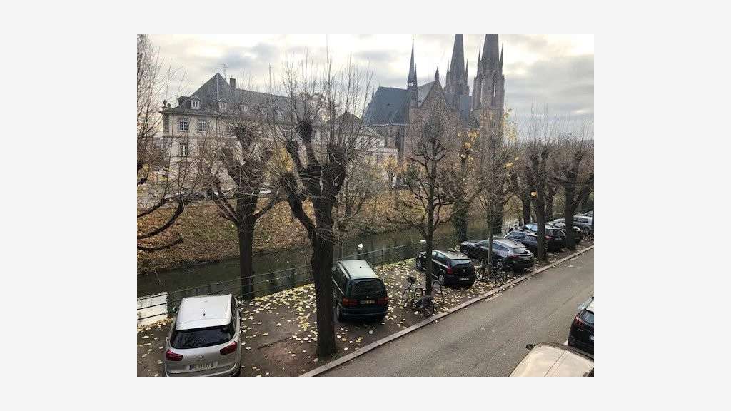 Bureau de 143m² à louer à Strasbourg Quai Koch