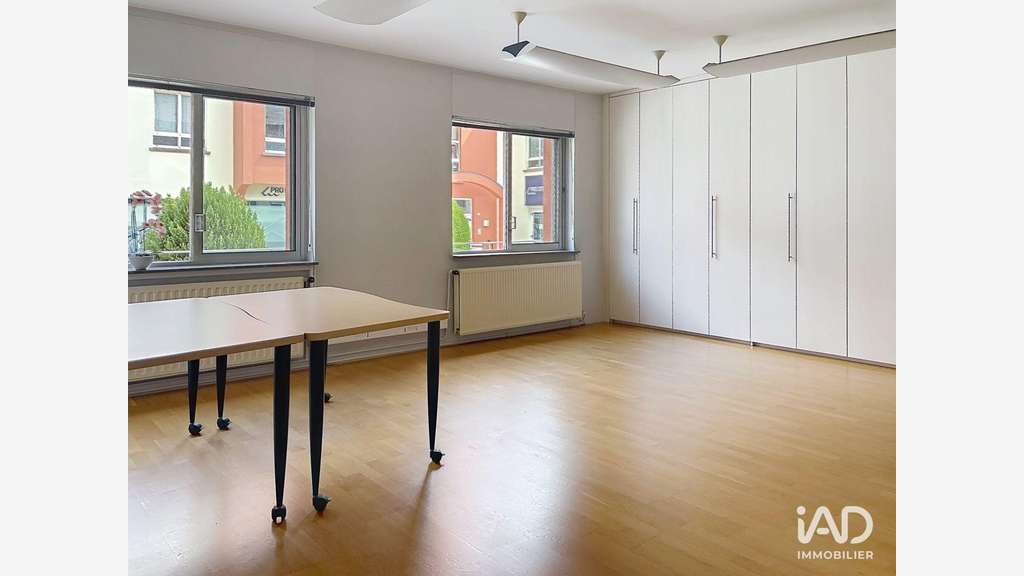 A louer local professionnel 73m² Strasbourg Meinau