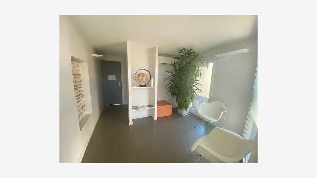 A louer bureaux bon standing 198m² à Carbonne