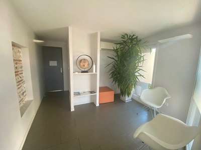 A louer bureaux bon standing 198m² à Carbonne