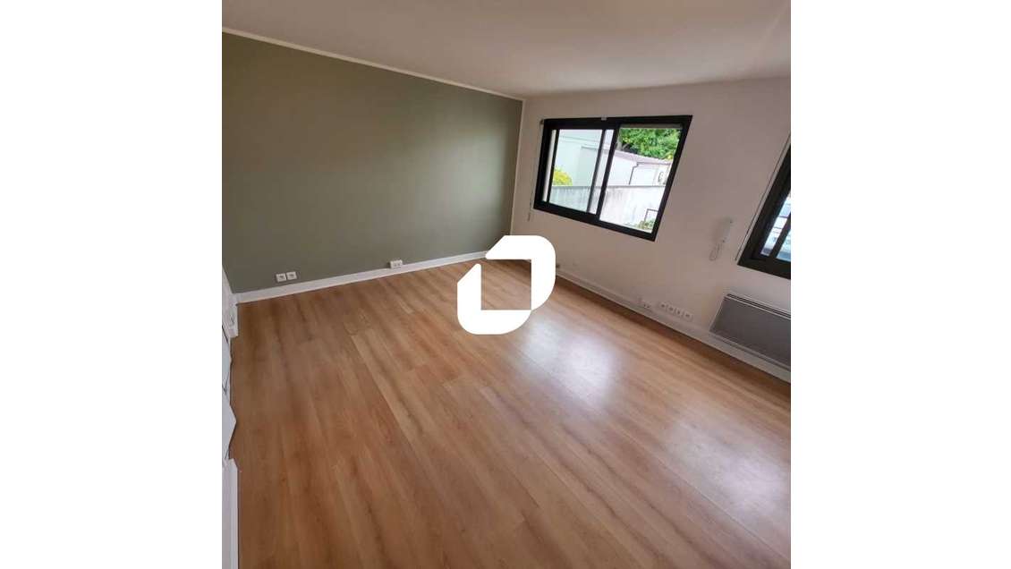 A louer Bureaux 60m² Suresnes