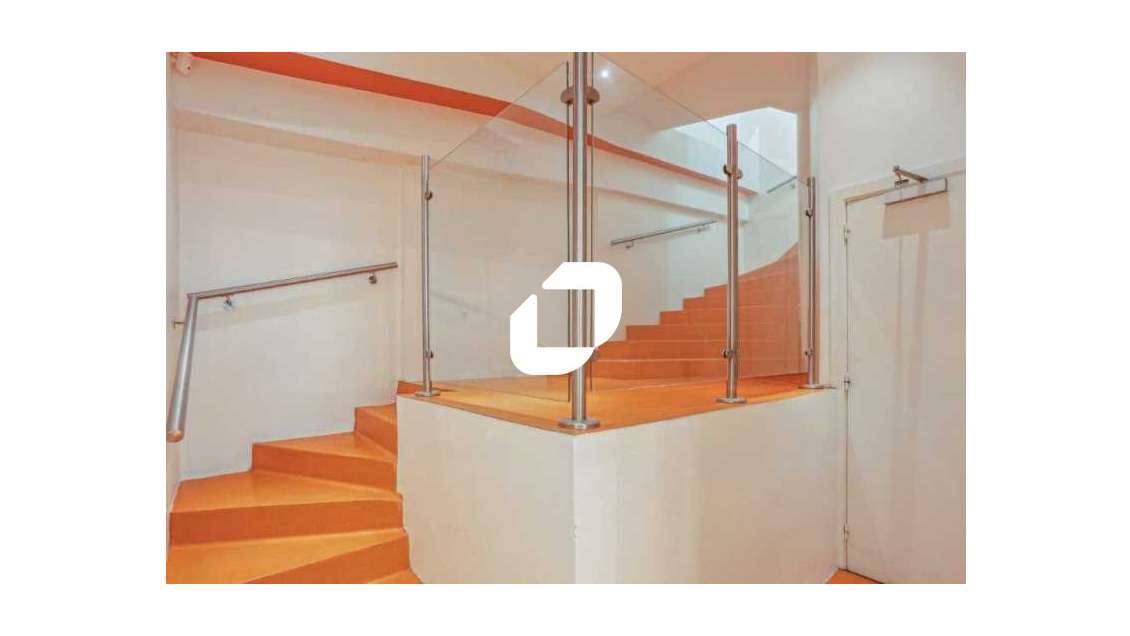 A louer Bureaux 469m² Suresnes