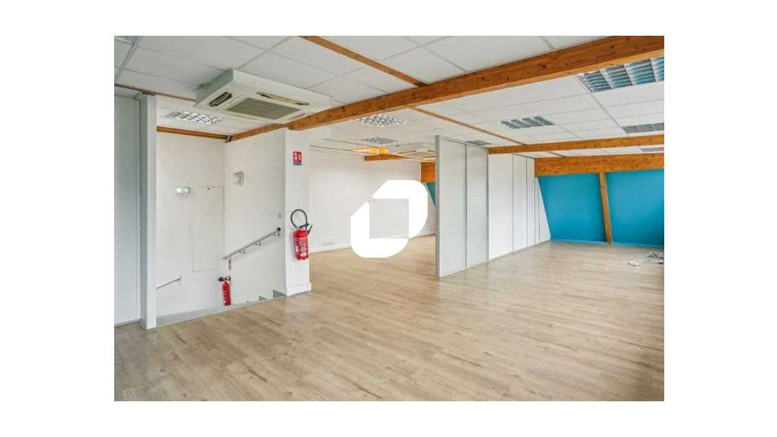 A louer Bureaux 469m² Suresnes