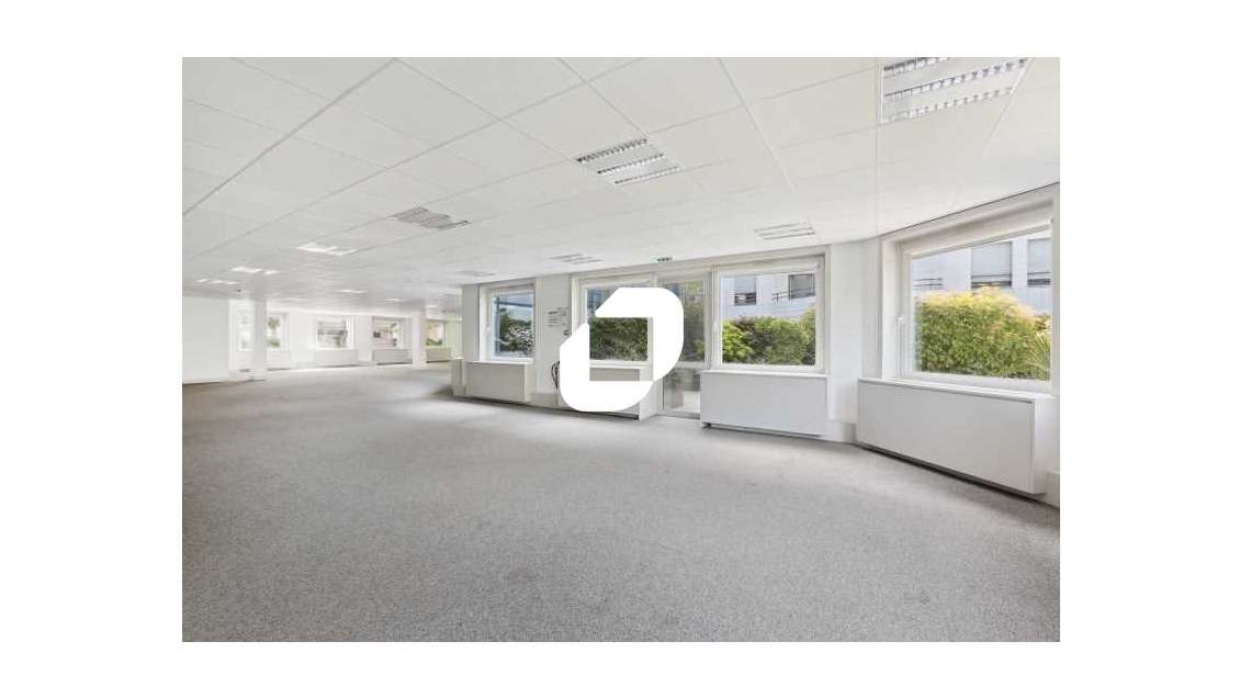 A louer Bureaux 333m² Suresnes